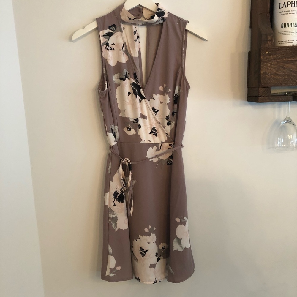 Women's - Floral Midi Halter Dress - XS - Lilac